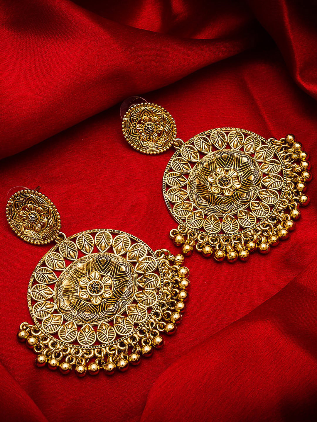 

aadita Gold-Toned Geometric Drop Earrings