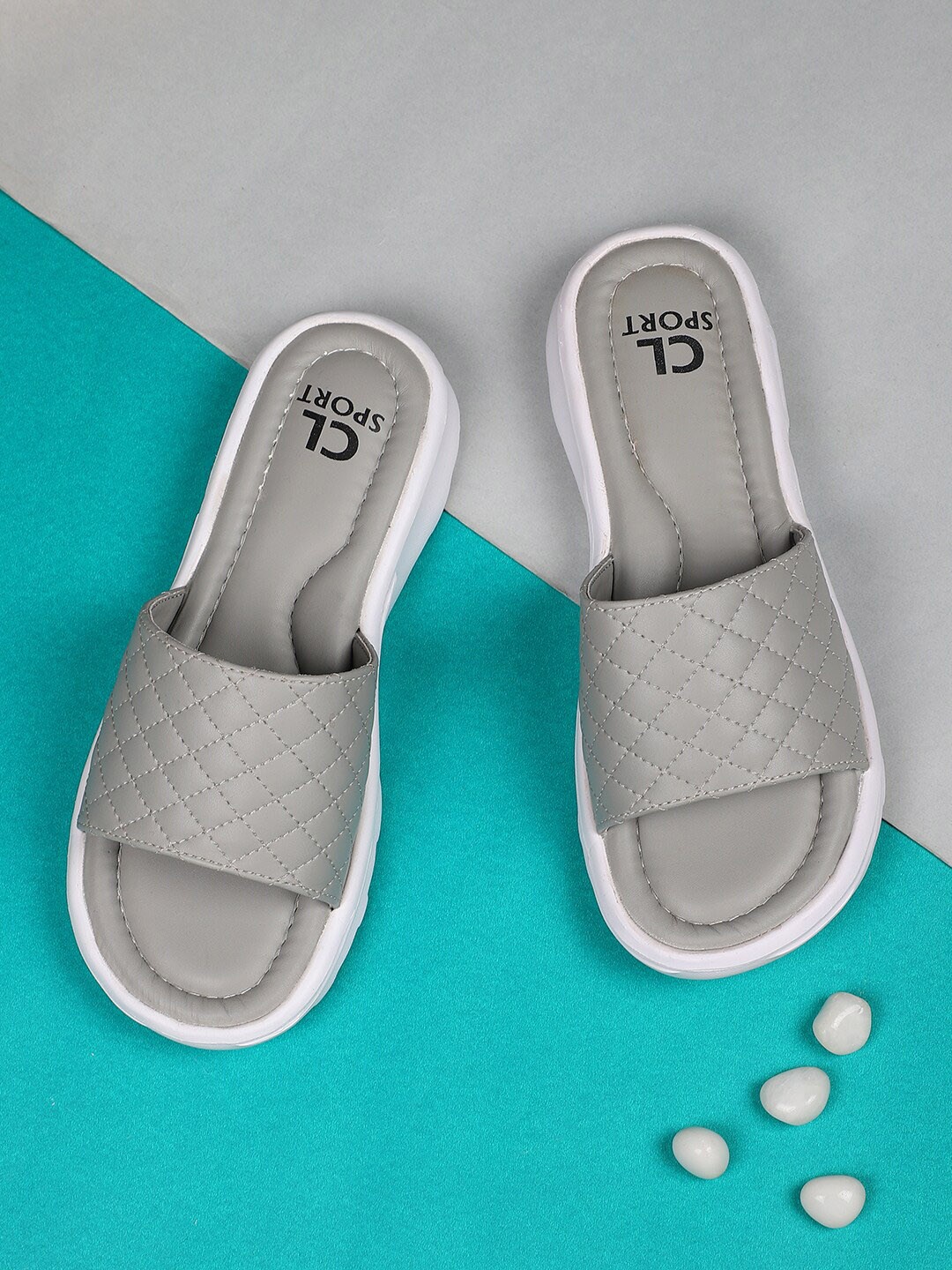 

Carlton London sports Women Grey Sliders