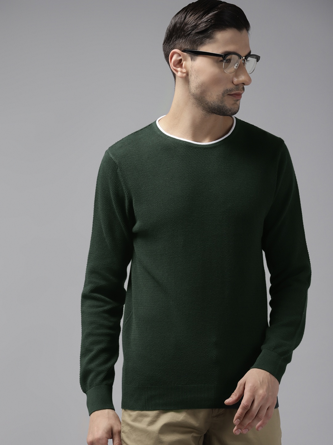 

Blackberrys Men Olive Green Cotton Self Design Pullover Sweater