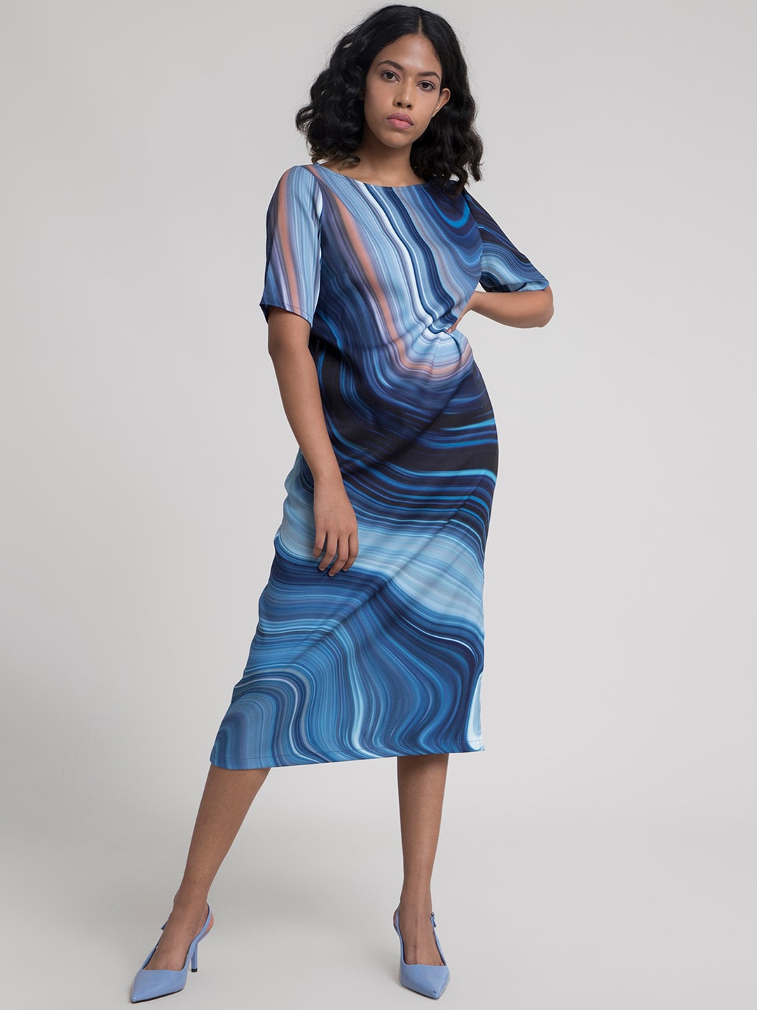

FableStreet Blue & Turquoise Blue Striped Sheath Midi Dress