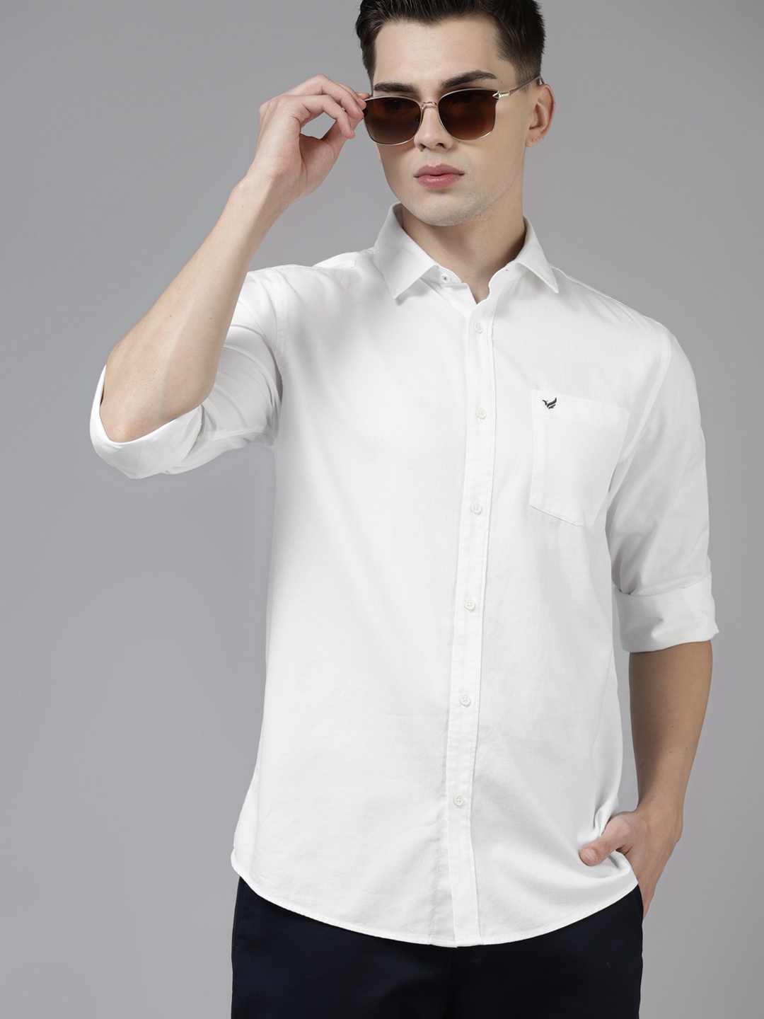 

Blackberrys Men White Pure Cotton Solid India Slim Fit Casual Shirt