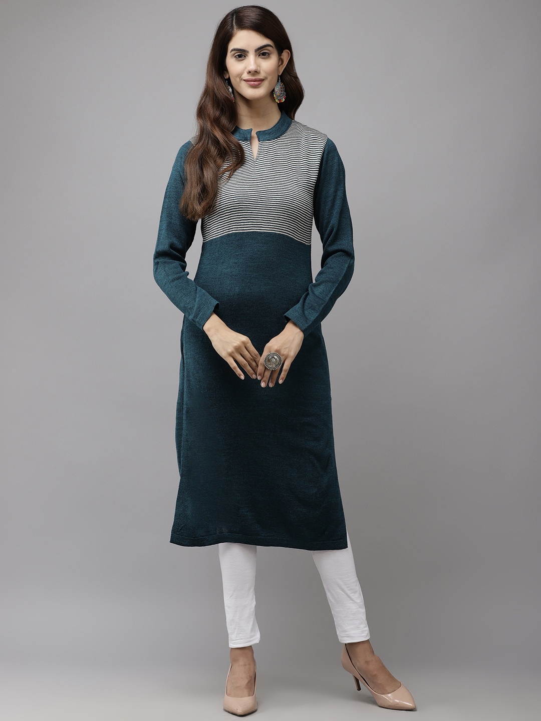 

Cayman Women Teal & Grey Acrylic Colourblocked Kurta