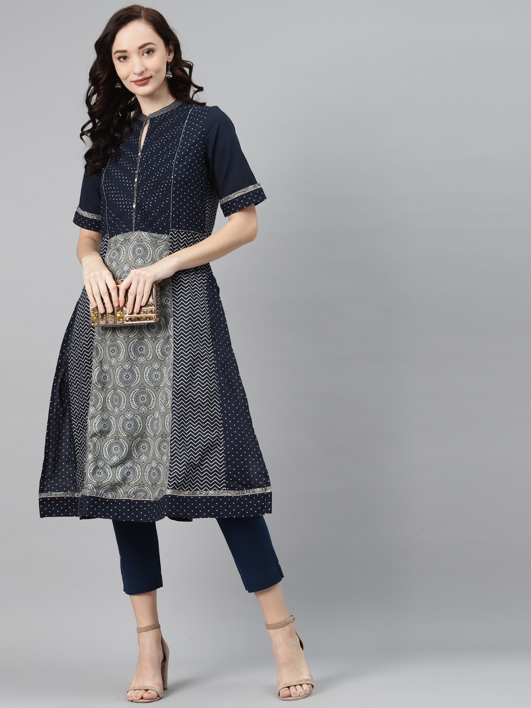 

Lakshita Women Navy Blue Ethnic Motifs Printed Cotton Kurta