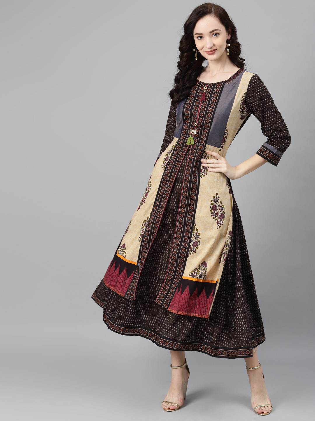 

Lakshita Women Black & Beige Ethnic Motifs Printed Cotton Anarkali Kurta