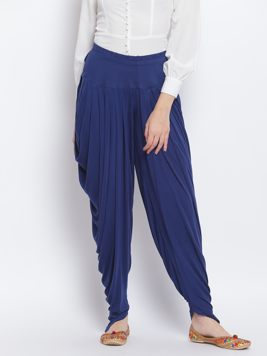 

Lakshita Women Blue Solid Dhoti Pants