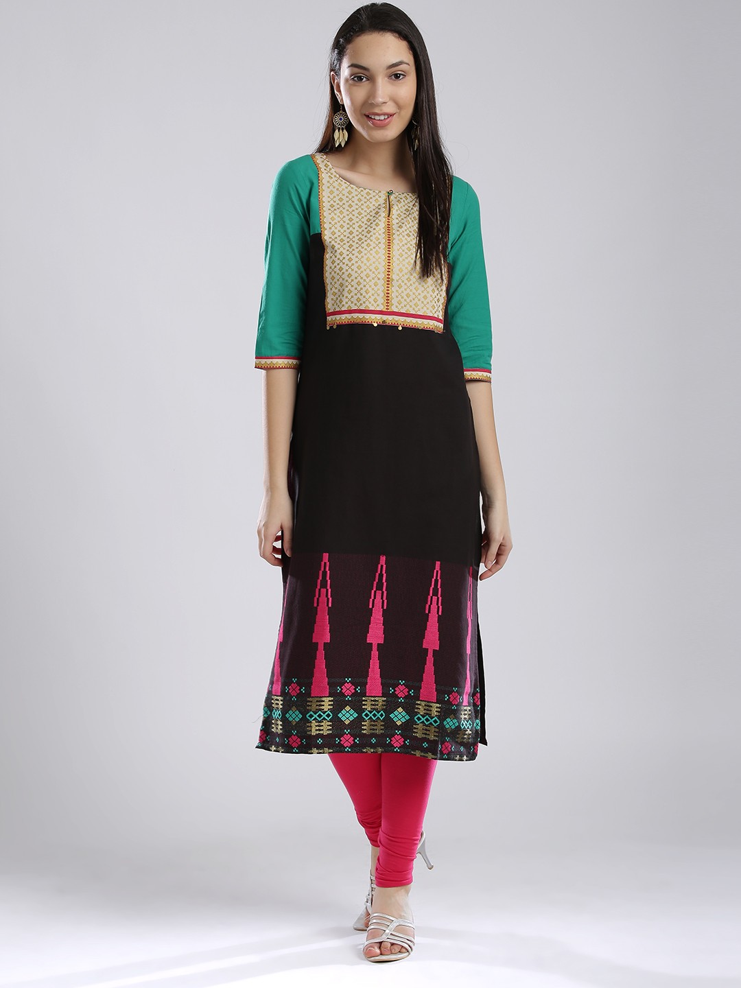

W Women Black Woven Design Straight Kurta