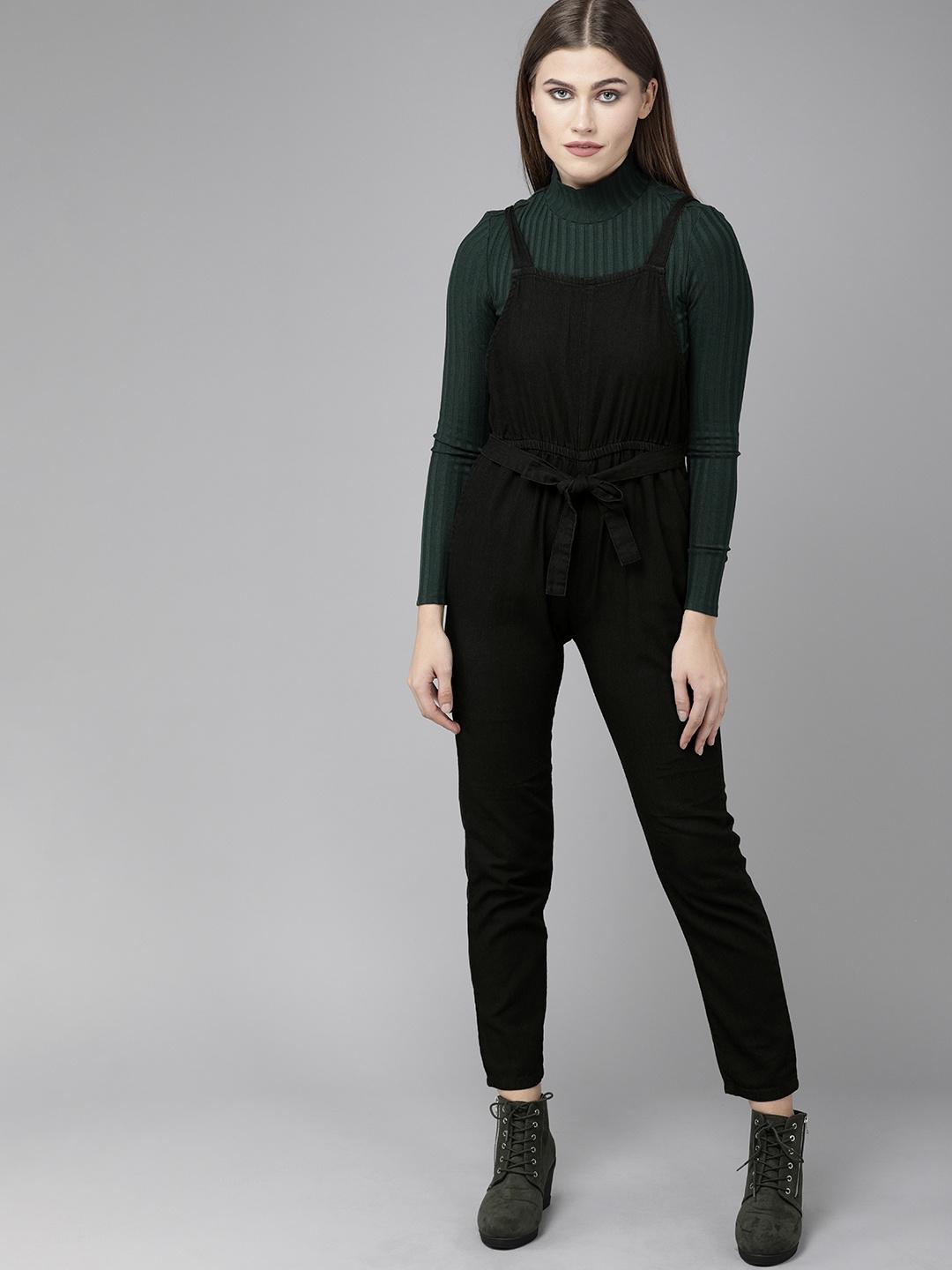 

The Roadster Lifestyle Co Black Waist Tie-Up Basic Denim Jumpsuit