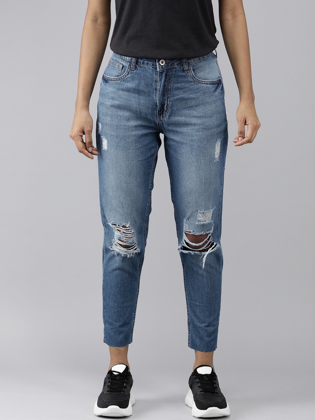 

Roadster Women Blue Slim Fit Highly Distressed Light Fade Stretchable Jeans