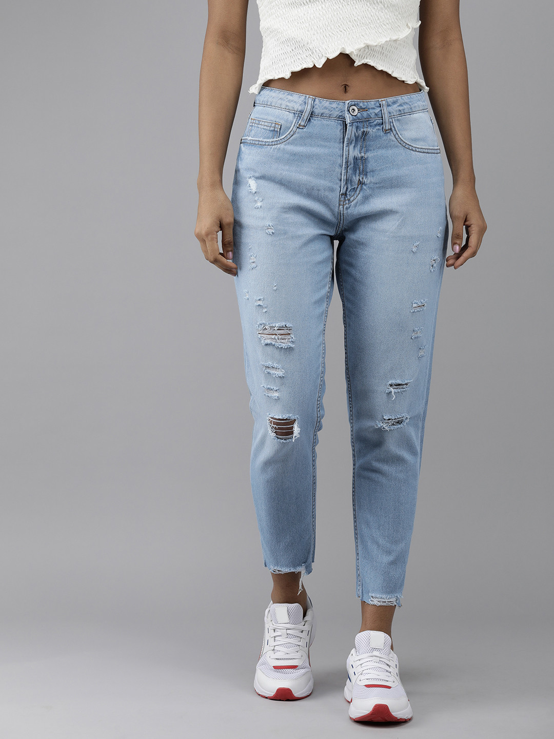 

Roadster Women Indigo Light Fade Slim Fit Stretchable Jeans, Blue