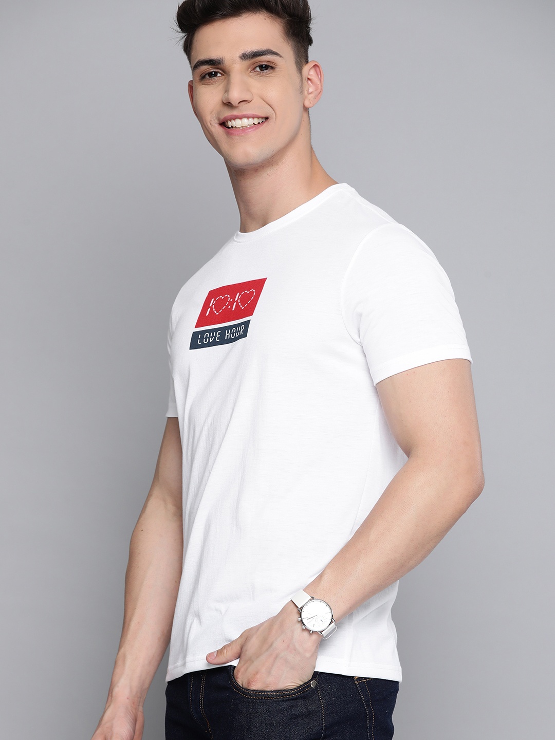 

Mast & Harbour Men White Typography Printed Pure Cotton T-shirt