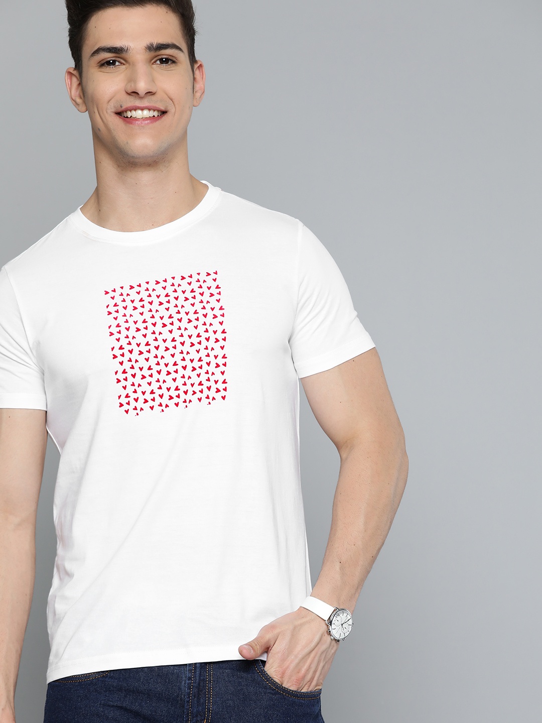 

Mast & Harbour Men White Conversational Printed Pure Cotton T-shirt