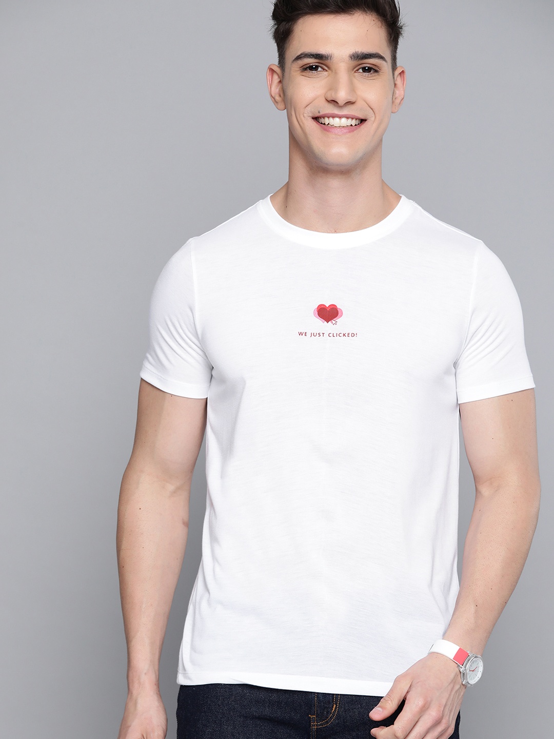 

Mast & Harbour Men White Pure Cotton Printed T-shirt