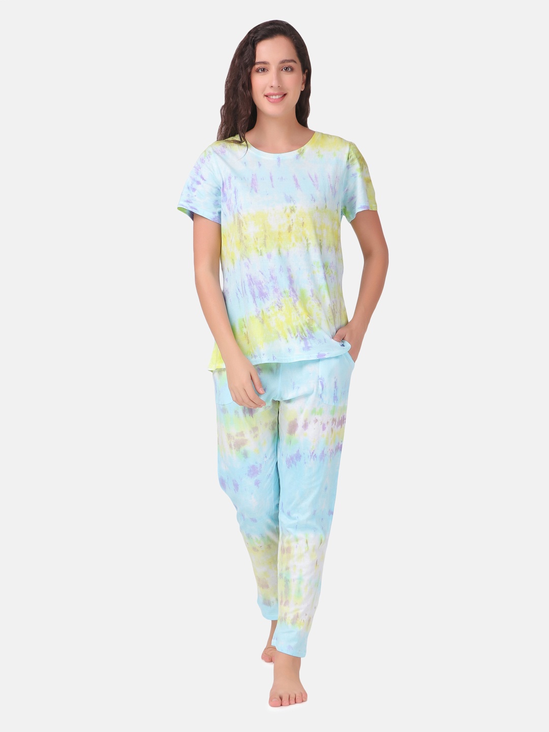 

Masha Women Blue Tie & Die Printed Pure Cotton Night suit