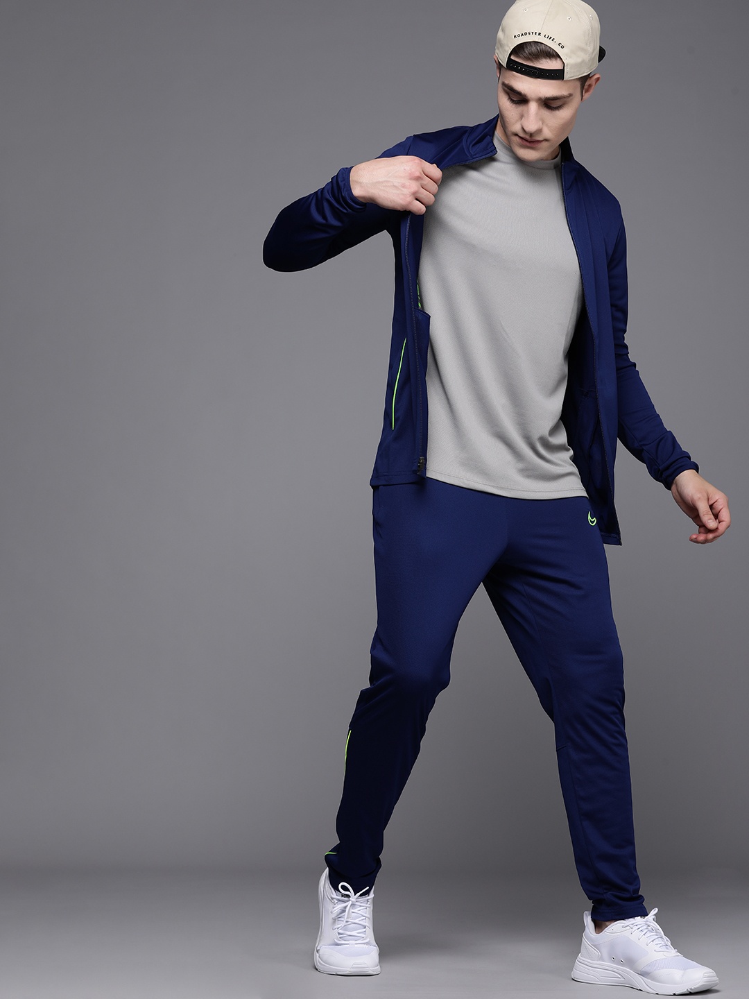 

Nike Men Blue Solid Dri-FIT Academy Knit Soccer Tracksuit