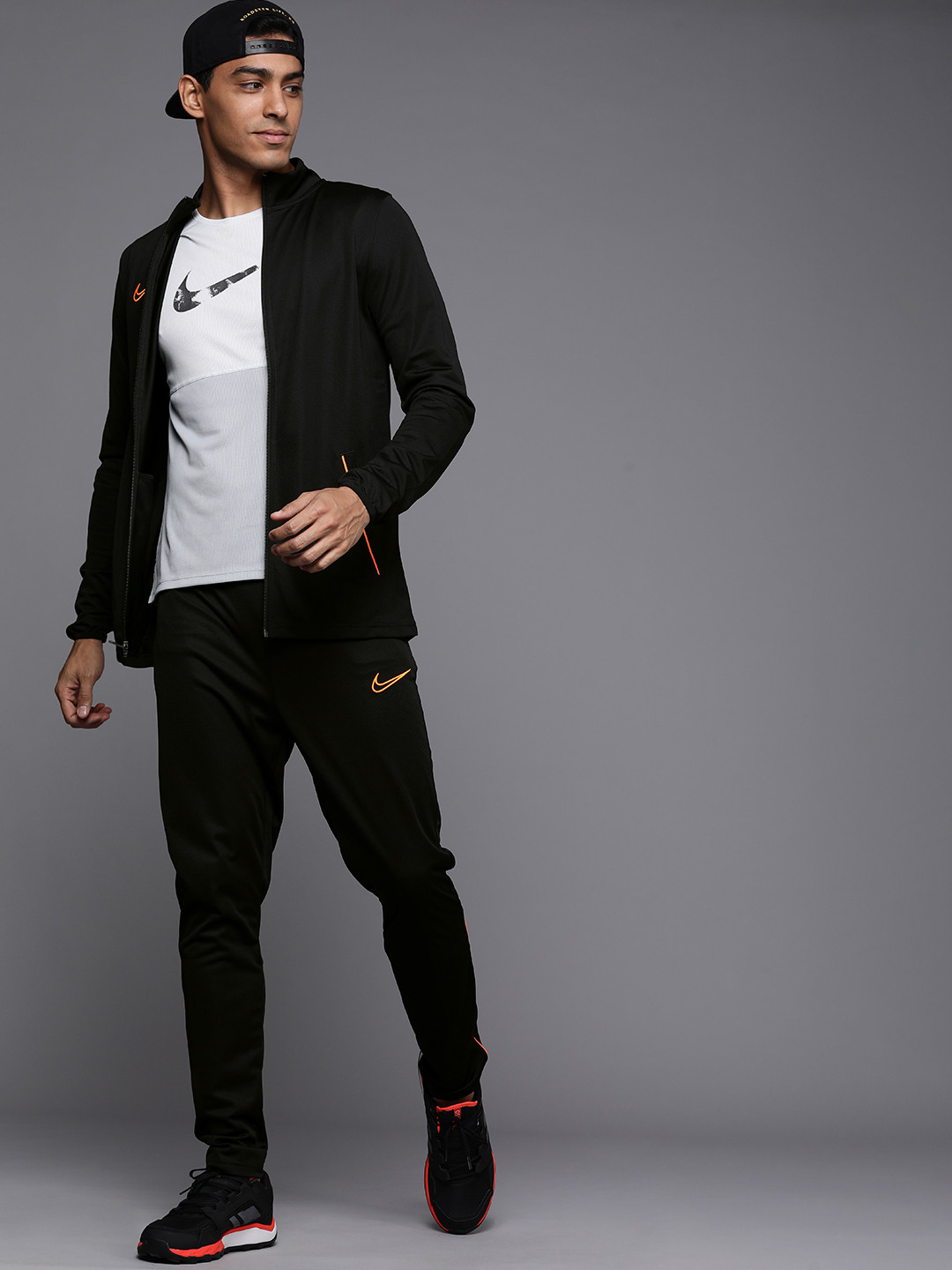 

Nike Men Black Solid Dri-FIT Academy Knit Soccer Tracksuit