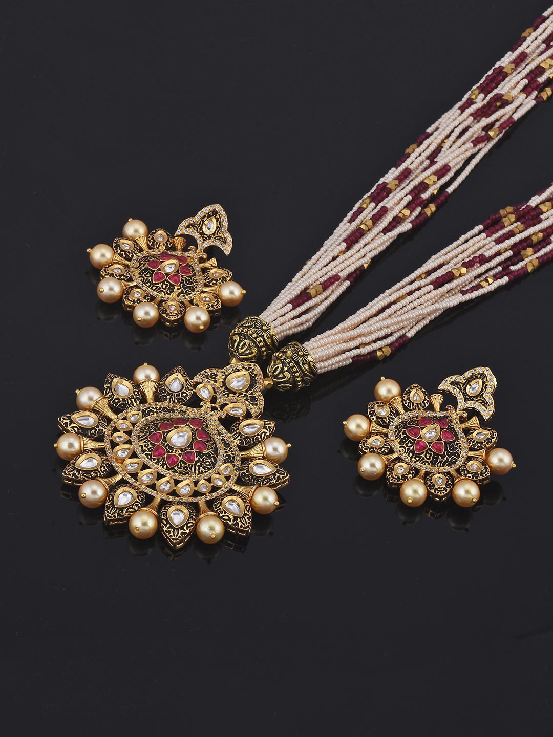

Tistabene Red & Green Gold-Plated Beaded Antique Necklace Set