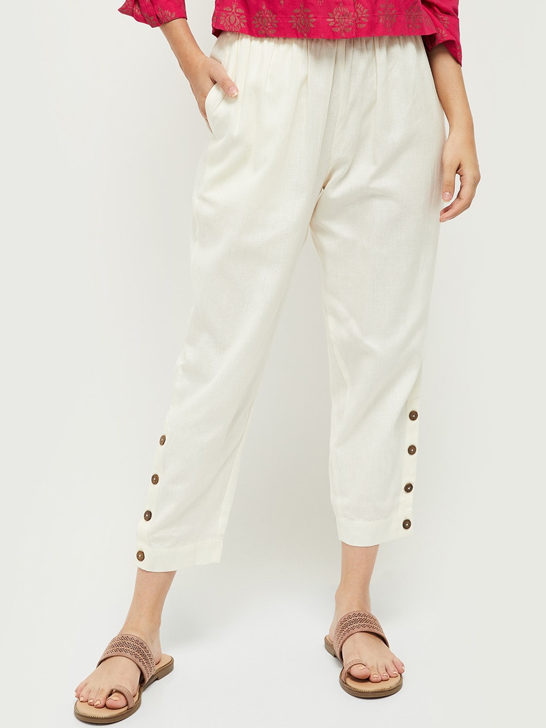 

max Women Off White Trousers