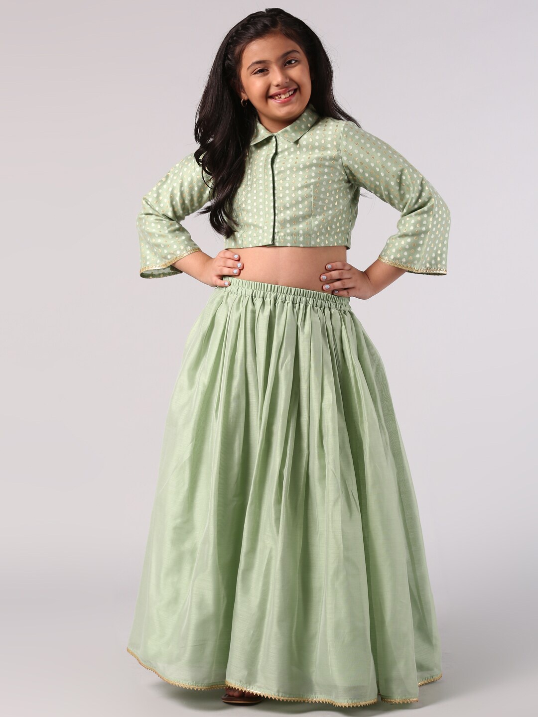 

Libas KIDS Girls Green & White Ready to Wear Lehenga &
