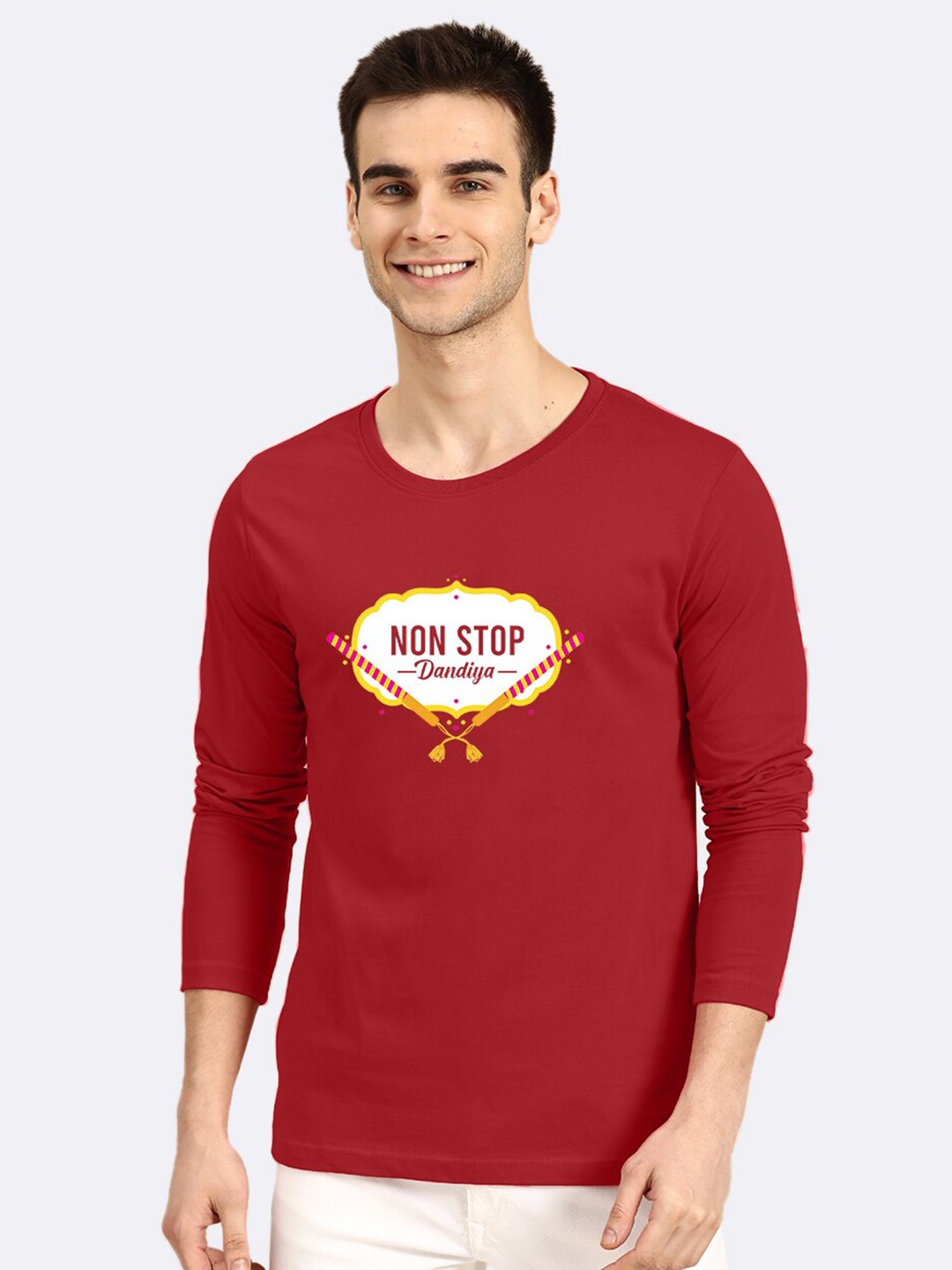 

Bewakoof Men Red Non Stop Dandiya Printed T-shirt