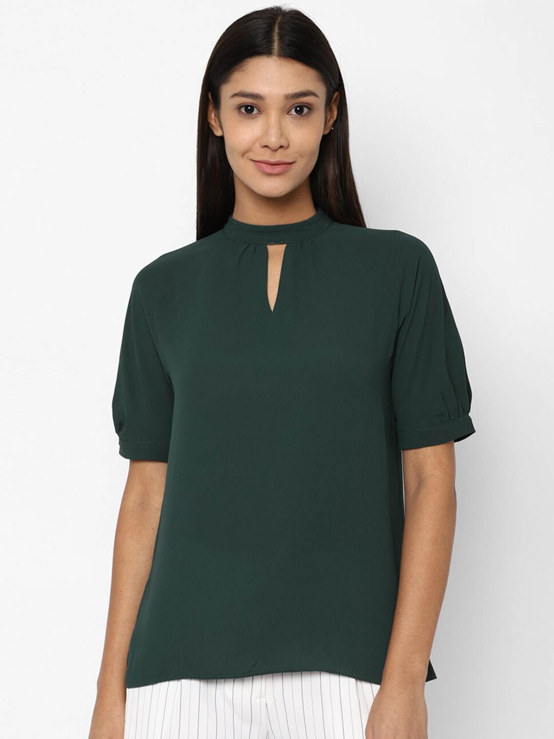 

Allen Solly Woman Green Keyhole Neck A-Line Top