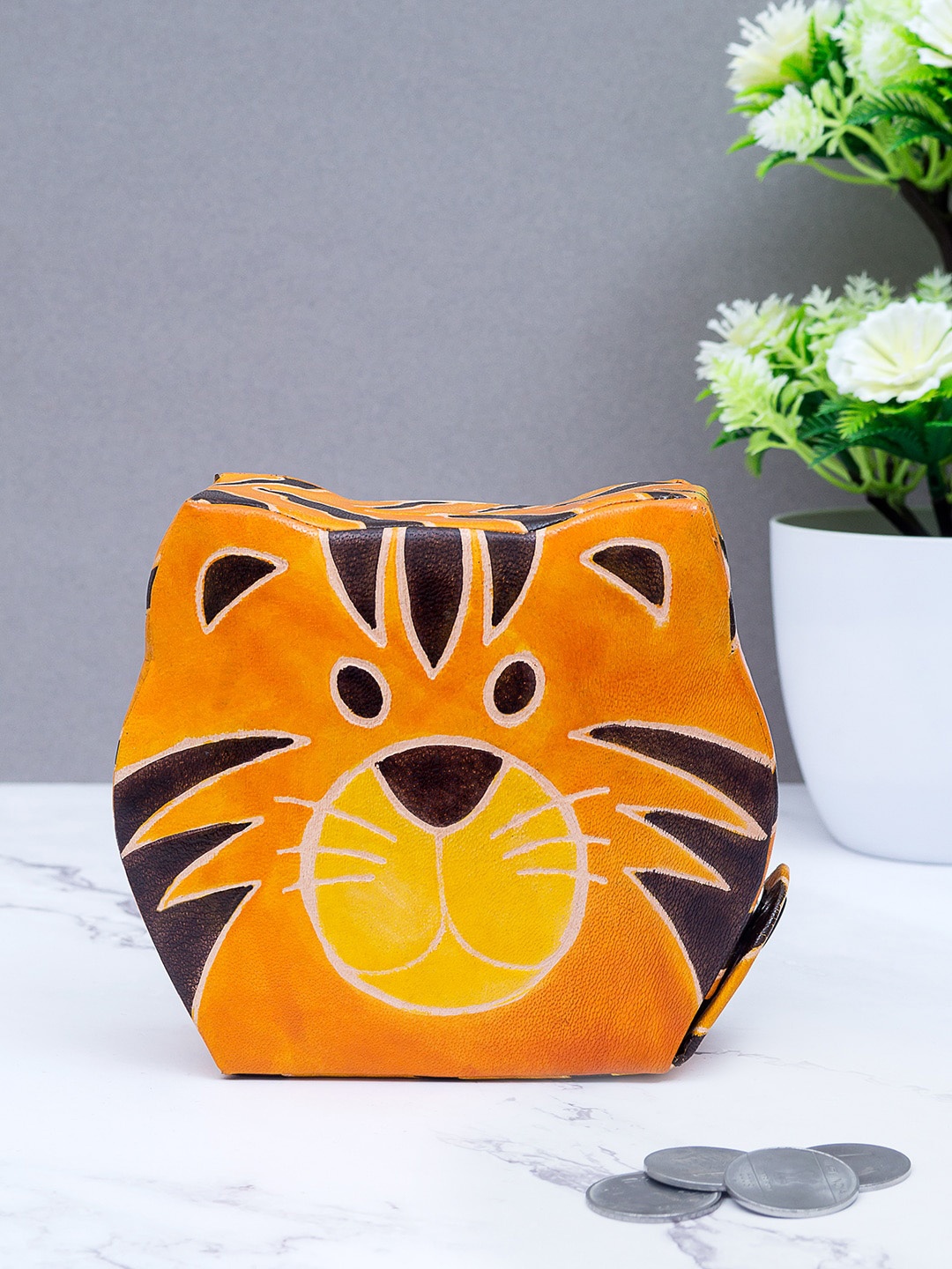 

Golden Peacock Unisex Yellow Handmade Leather Tiger Shape Coin Box