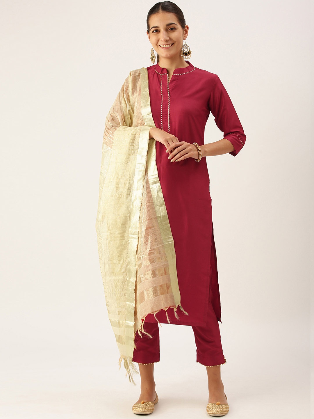 Minora Women Maroon Floral Regular Kurta with Trousers & With Dupatta