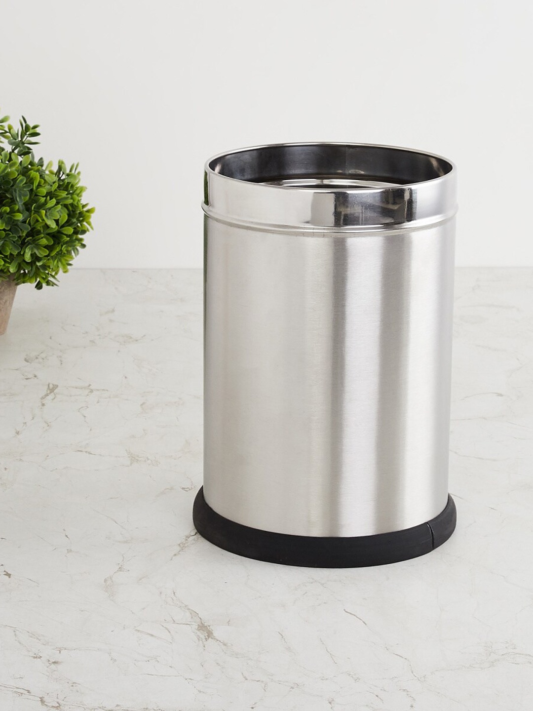 

Home Centre Stafford Silver Stainless Steel Open Bin