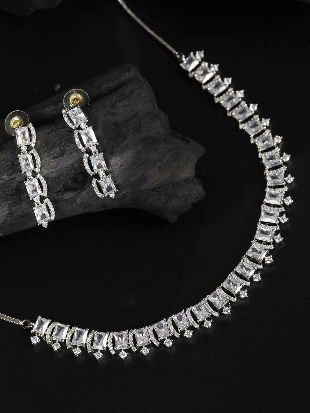 

Priyaasi Silver-Plated White AD-Studded Handcrafted Jewellery Set