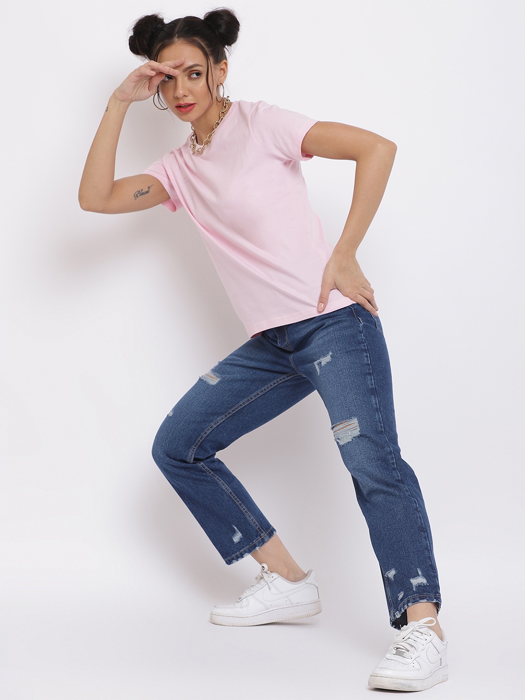 Belliskey Women Pink & Black Typography Printed T-shirt