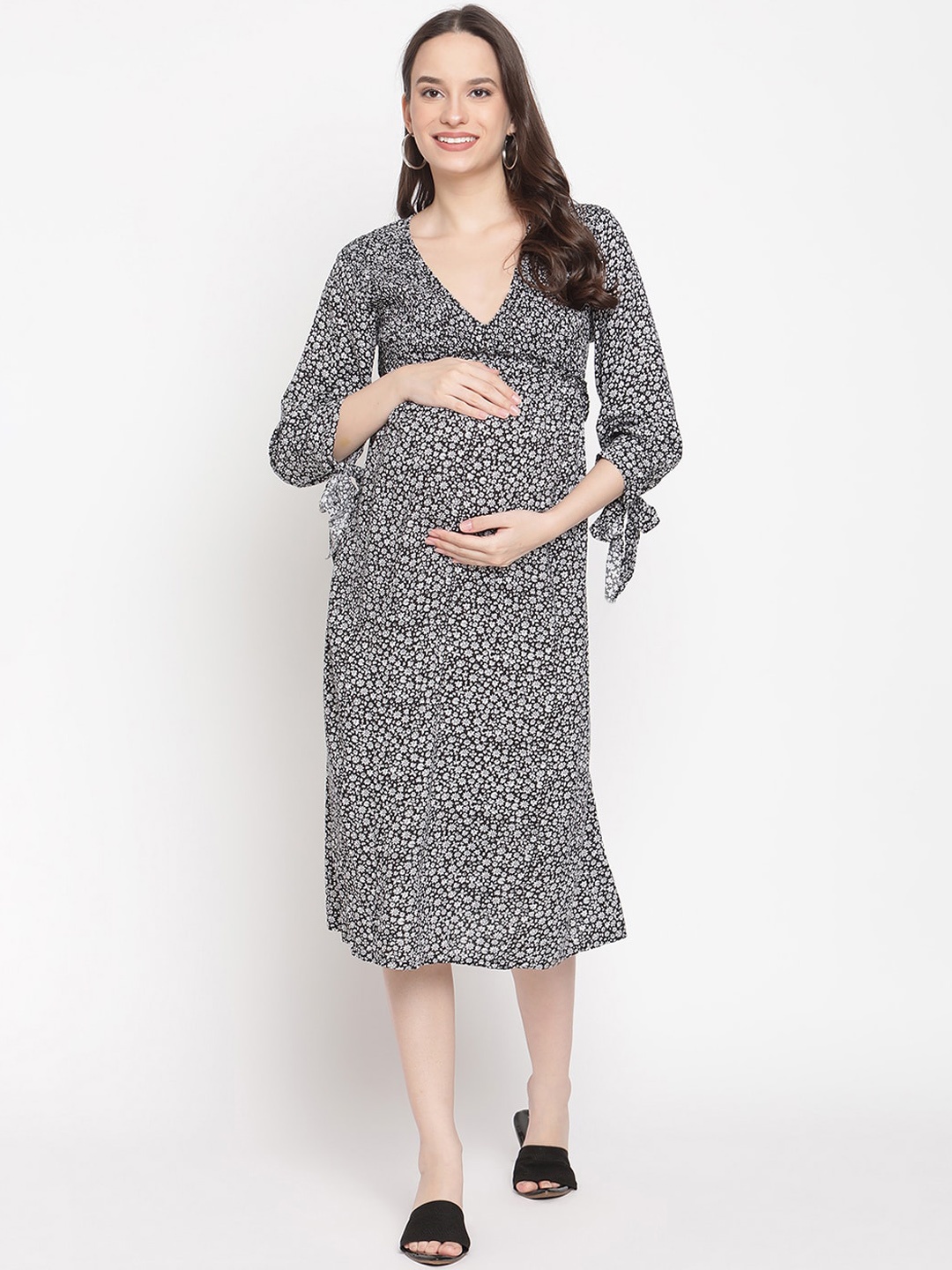 

The Vanca Women Black & White Maternity Empire Midi Dress