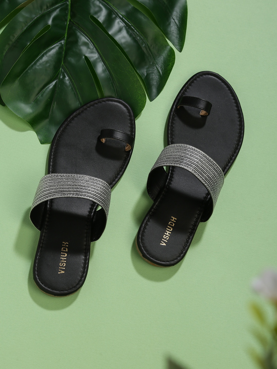 

Vishudh Women Black Embellished One Toe Flats