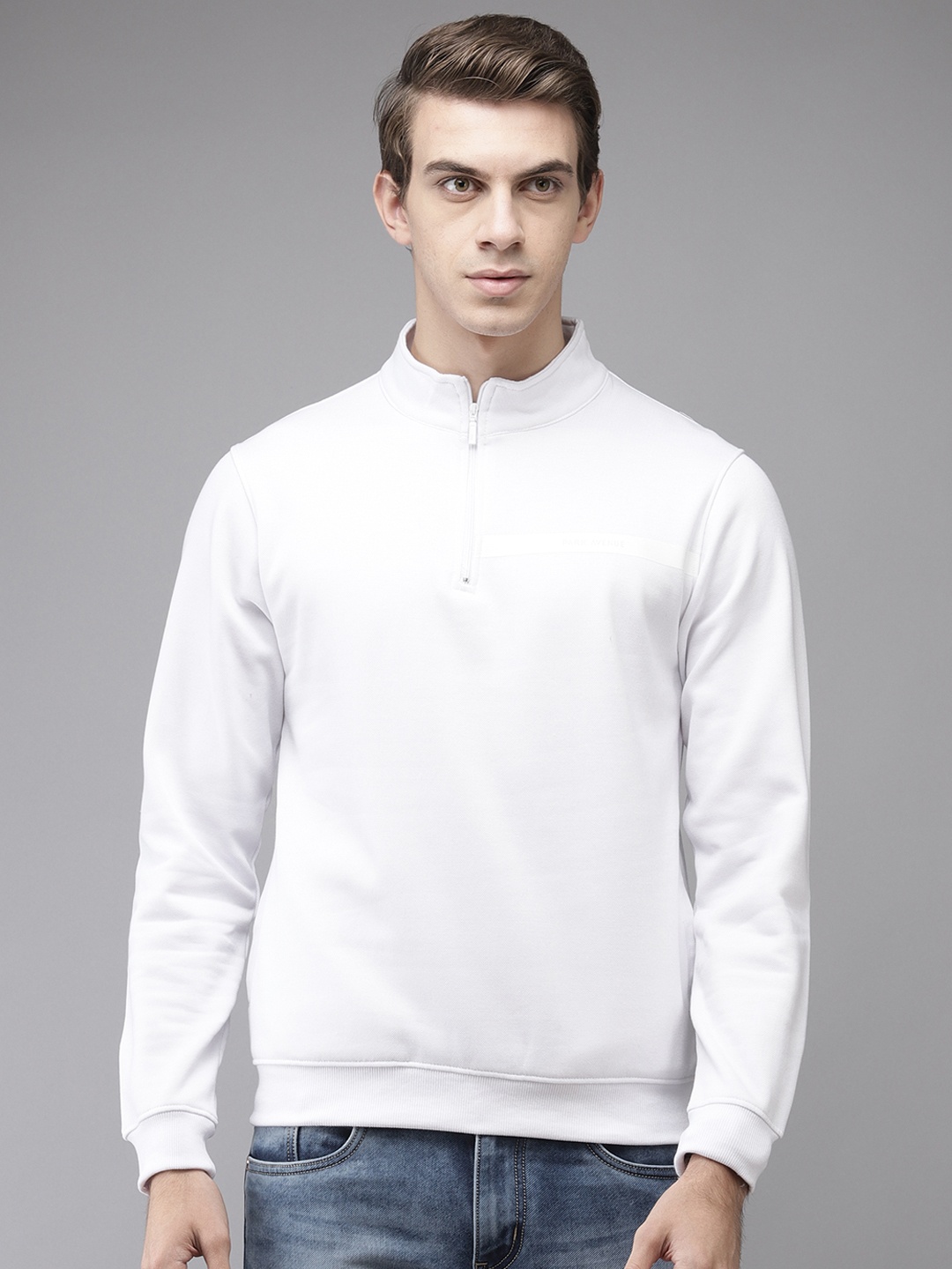 

Park Avenue Men White Sweatshirt