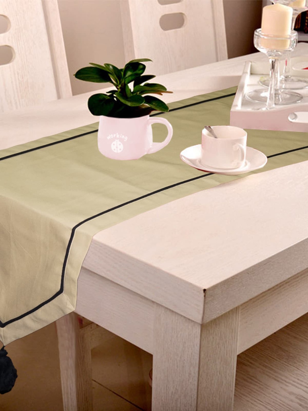 

Lushomes Beige & Black Solid Pure Cotton Table Runner