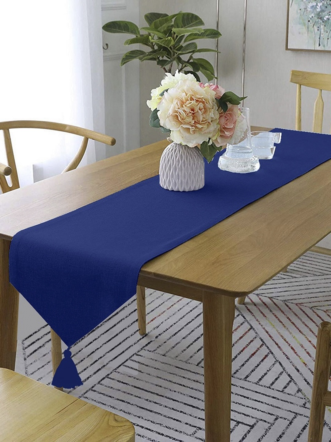 

Lushomes Blue Solid Classic Pure Cotton Runner