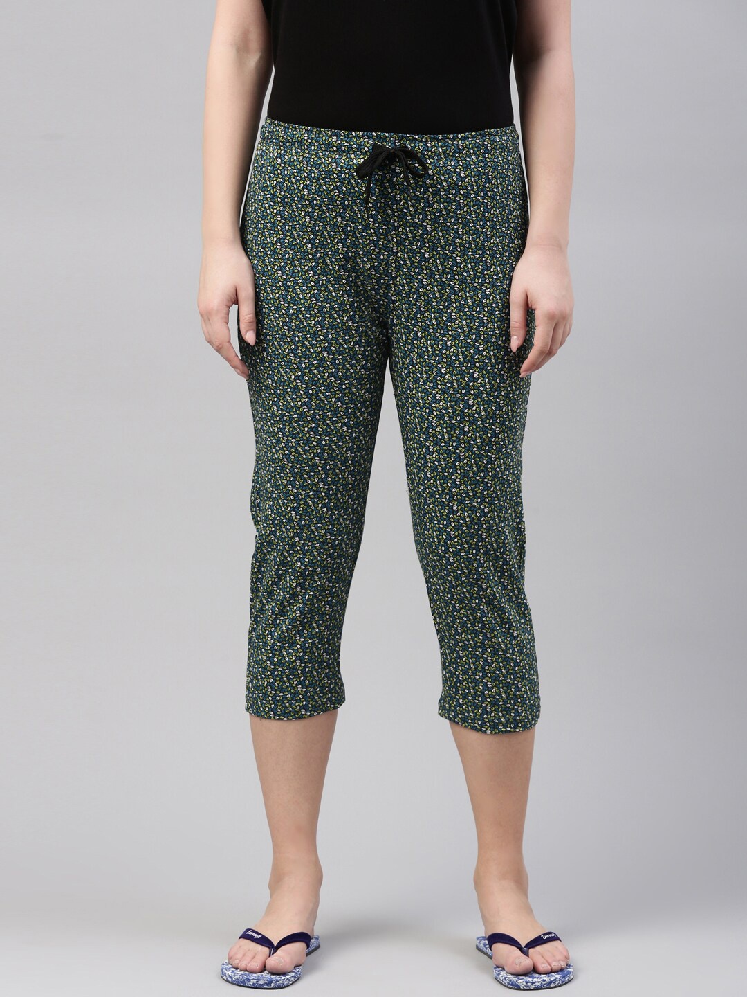 

Kryptic Women Black & Blue Printed Capris