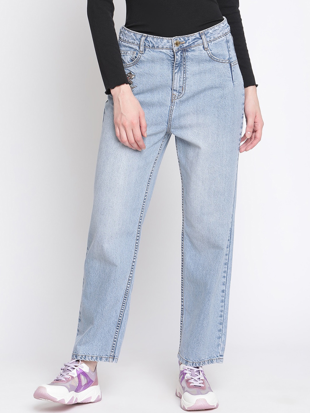 

Madame Women Blue Relaxed Fit Heavy Fade Jeans