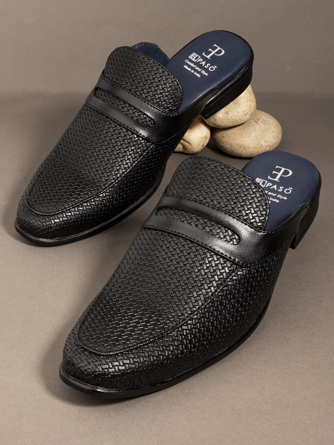 

El Paso Men Black Solid Leather Formal Loafers