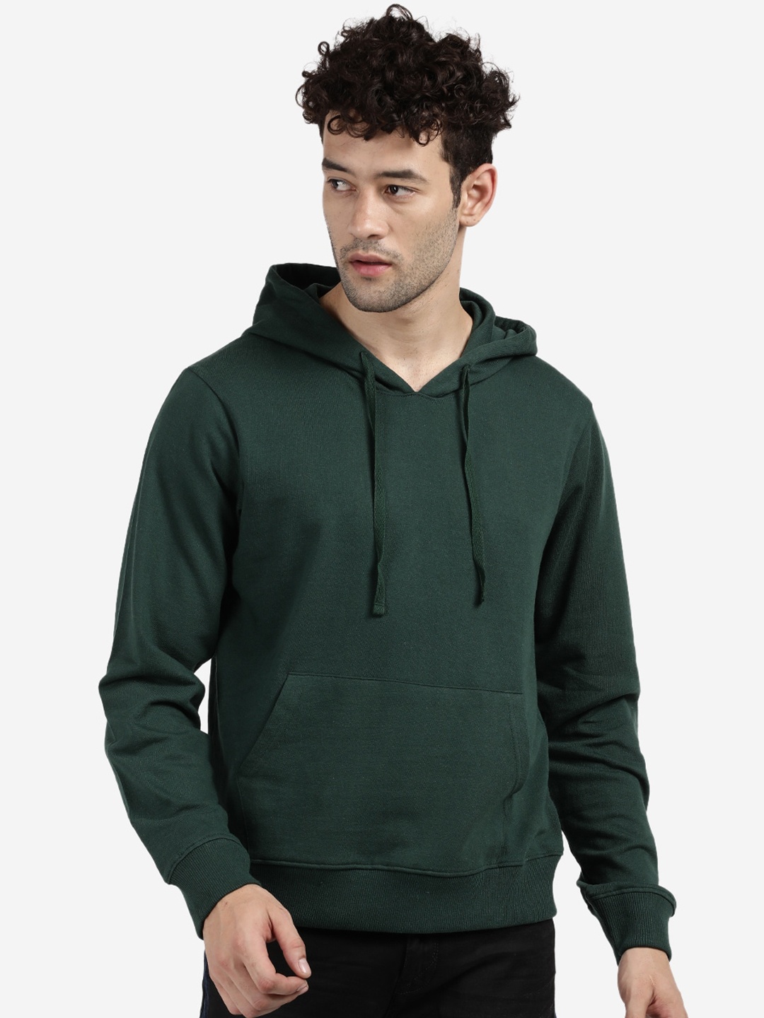 

MASH UNLIMITED Men Green Solid Hooded Sweatshirt