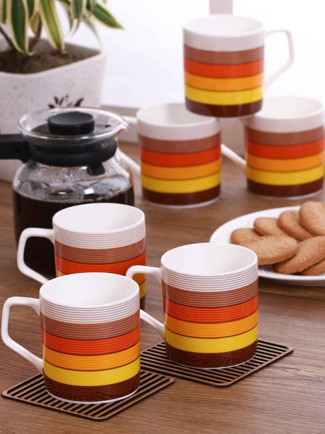 

Home Centre 6bWhite & Brown Printed Bone China Glossy Mugs, White