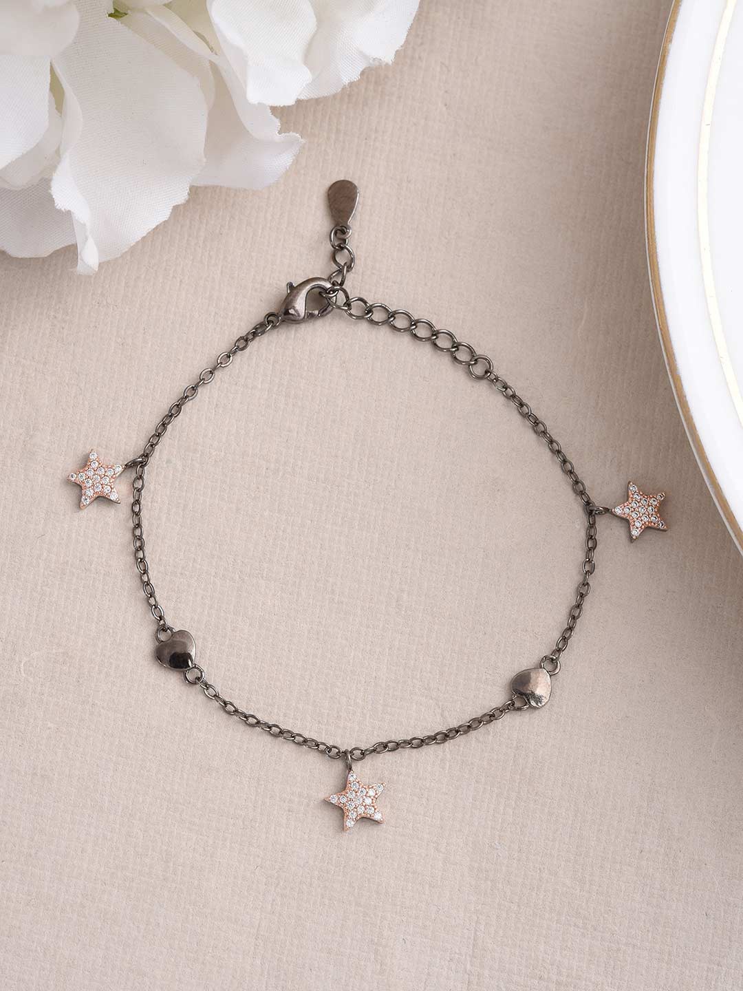 

Tistabene Women Grey & Rose Gold Tasselled Charm Bracelet