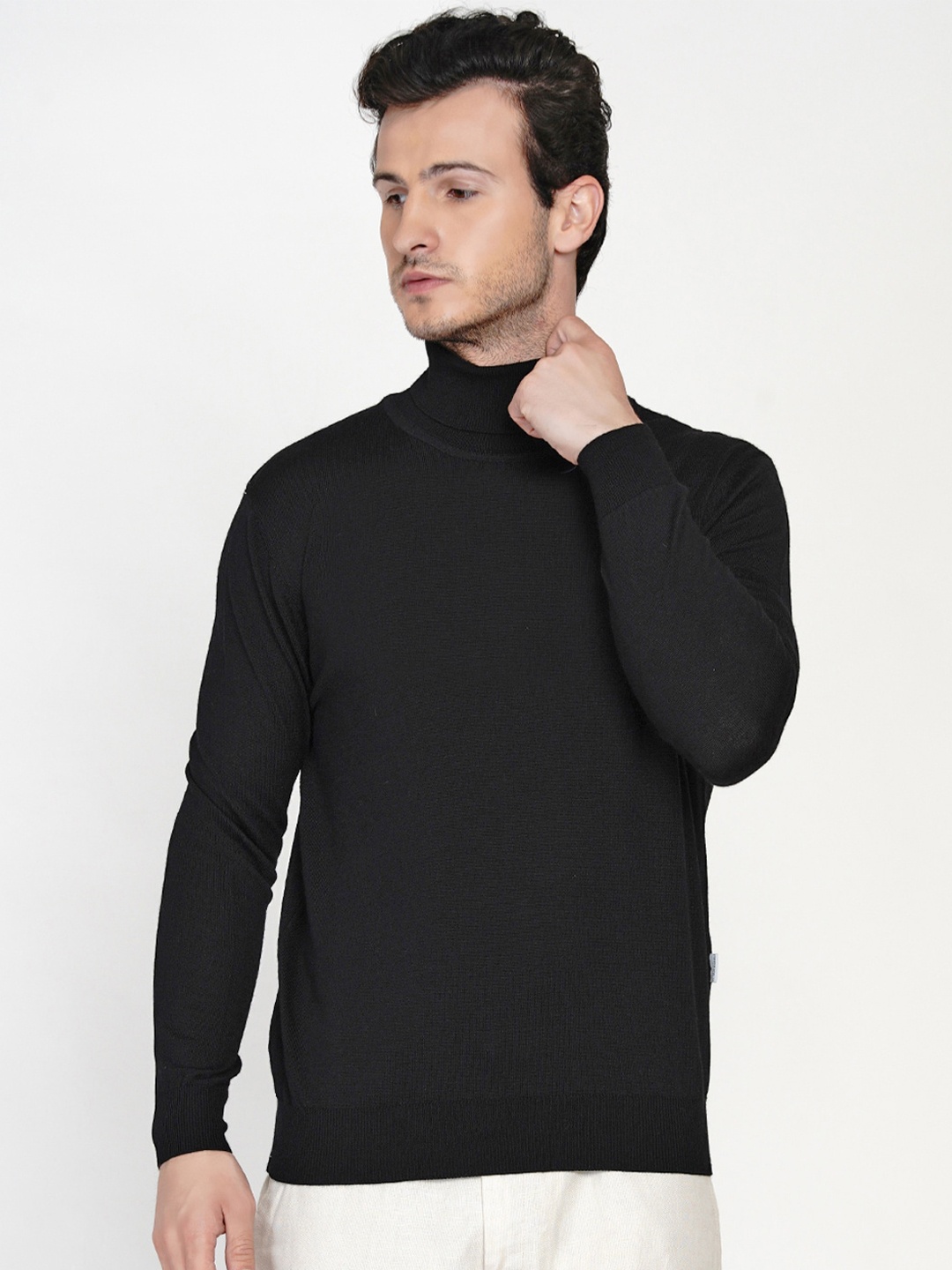 

ARMISTO Men Black Pure Wool Pullover
