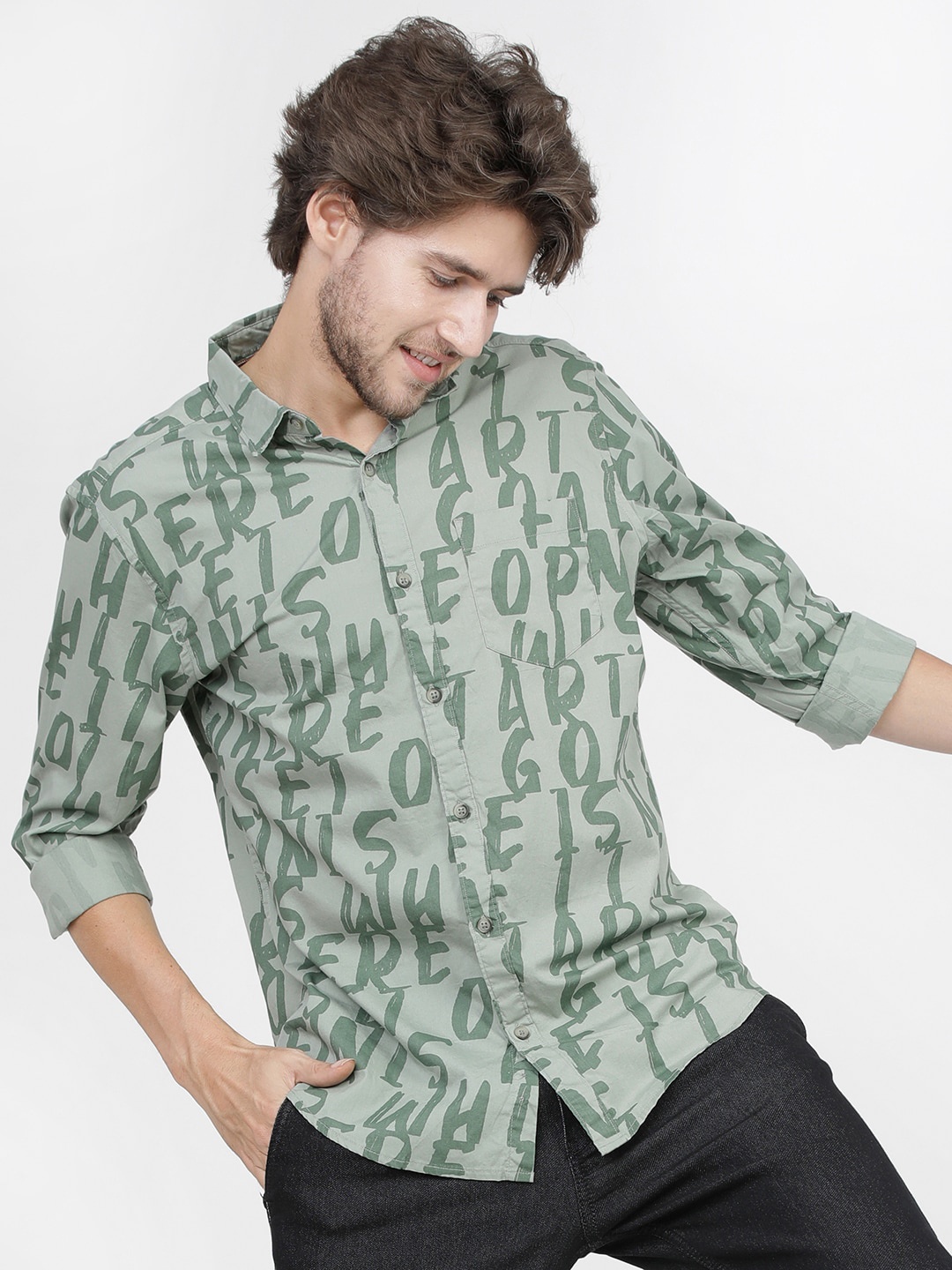 

HIGHLANDER Men Green Slim Fit Opaque Printed Casual Shirt