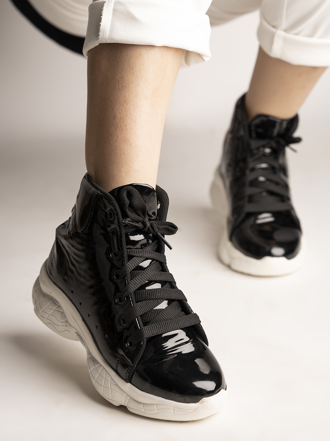 

Shoetopia Women Black High-Top Sneakers