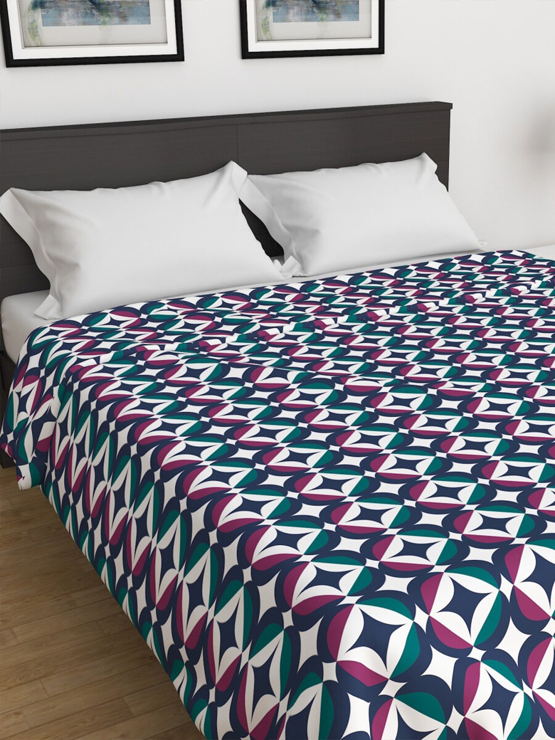 

Home Centre Navy Blue & White Geometric Summer 600 GSM Double Bed Blanket