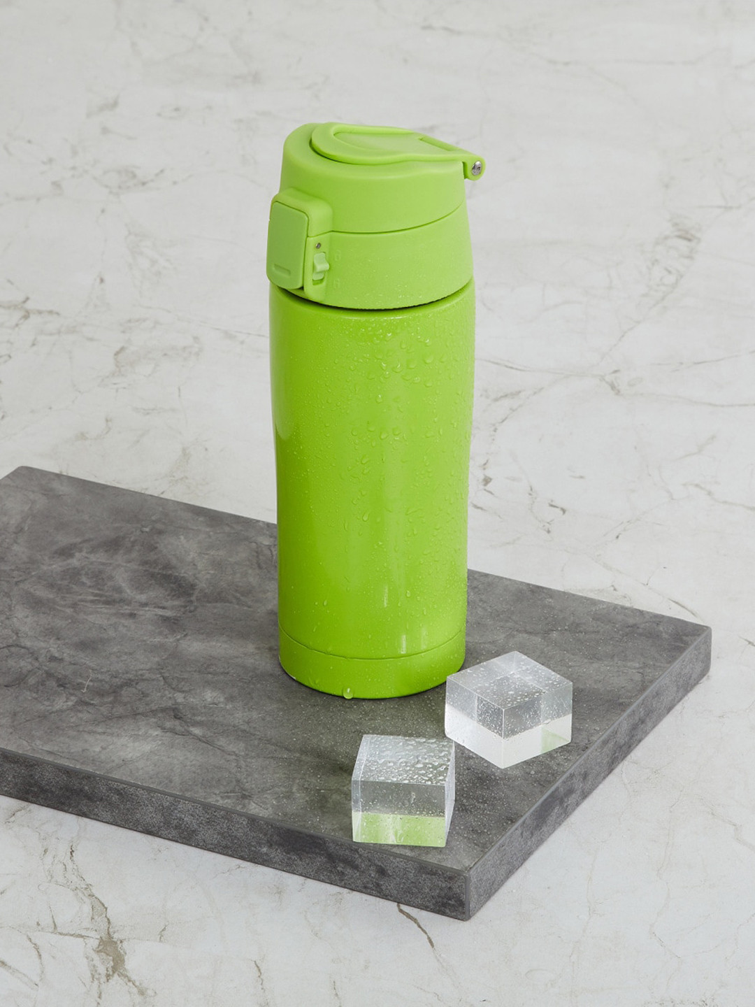 

Home center Atlantis Green Solid Stainless Steel Vacuum Flask - 500ml