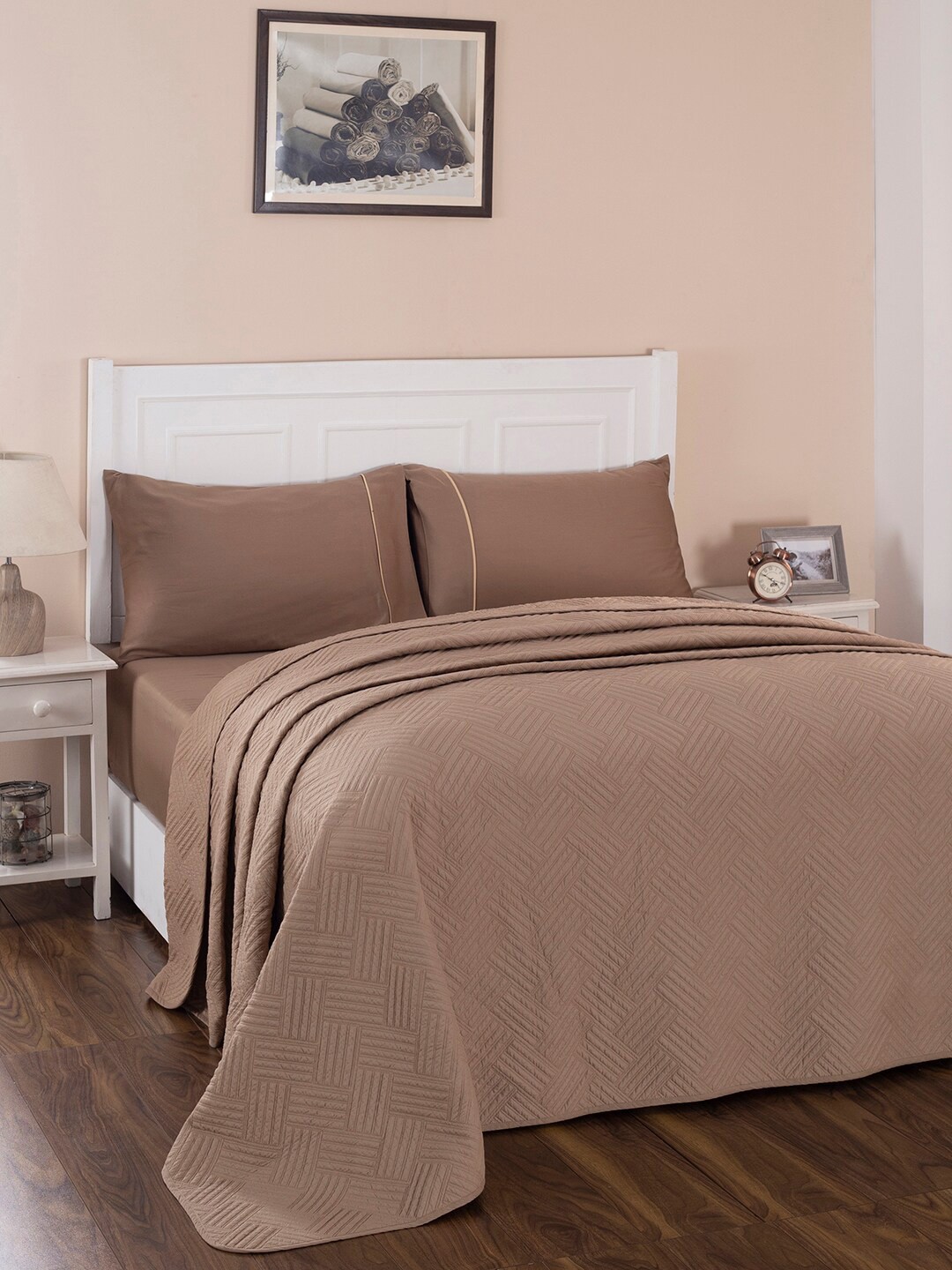 

MASPAR Beige AC Room 110 GSM Double Bed Quilt
