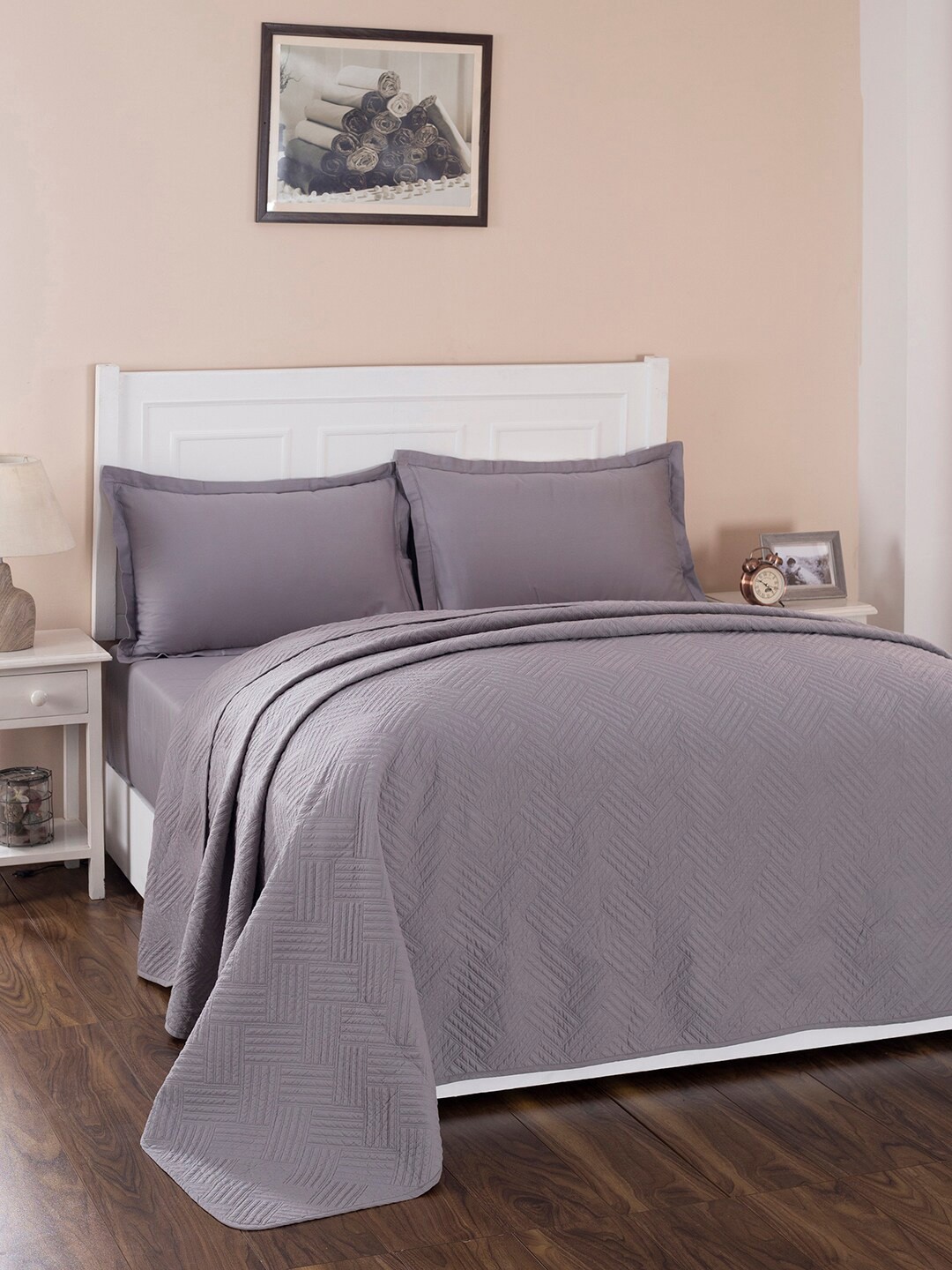 

MASPAR Grey Geometric AC Room 110 GSM Jacquard Single Bed Quilt