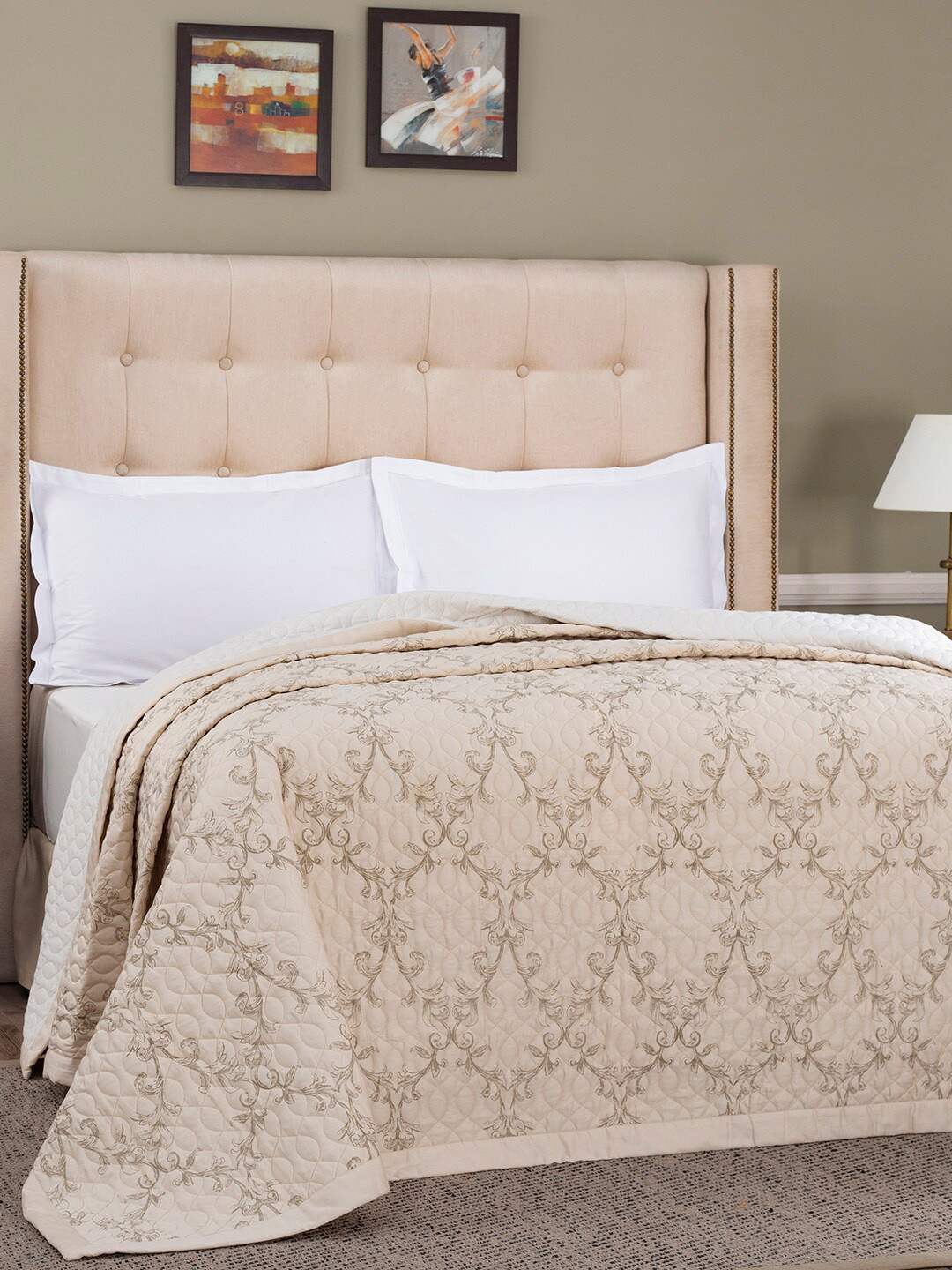 

MASPAR Beige Ethnic Motifs AC Room 110 GSM Double Bed Quilt