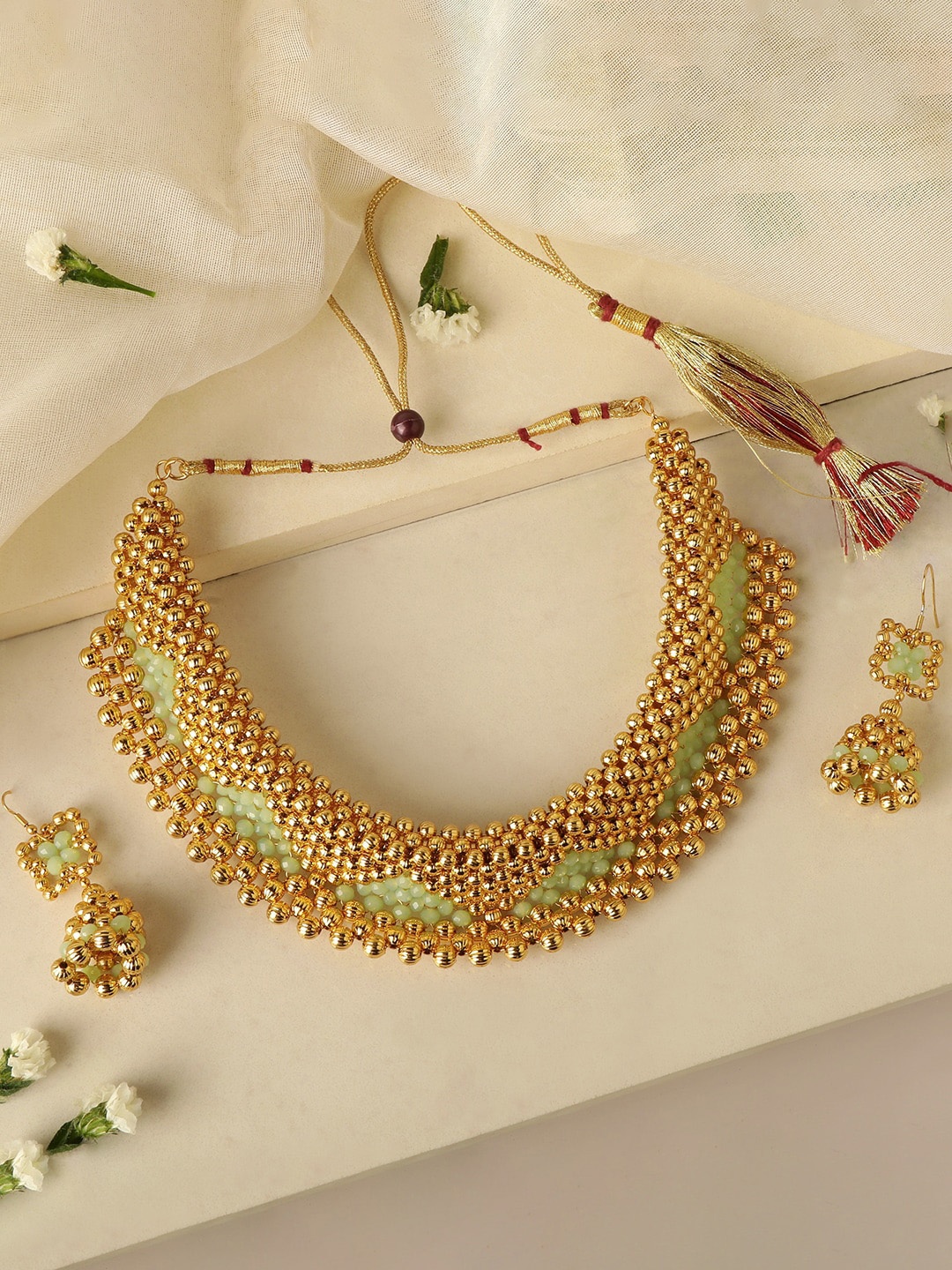 

ZINU Gold-Toned & Green Gold Plated Stone-Studded & Beaded Jewellery Set