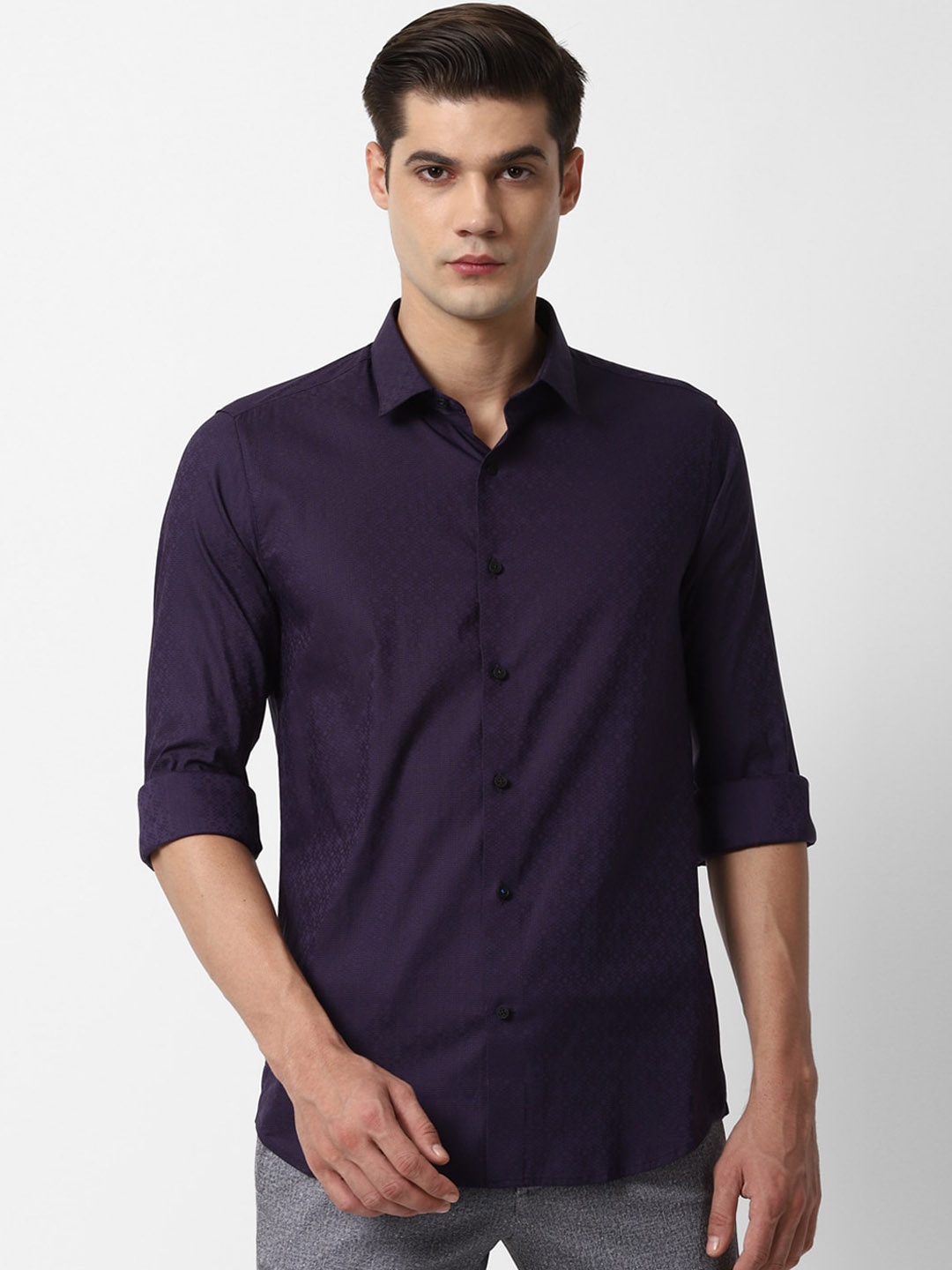 

Louis Philippe Sport Men Purple Slim Fit Opaque Casual Shirt